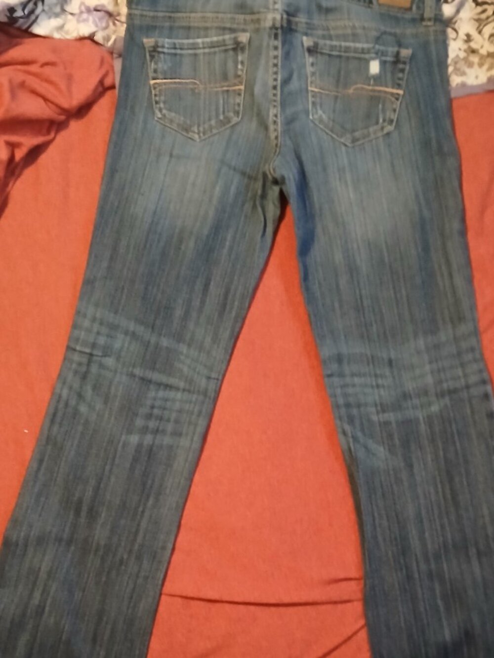 Forever 21 distressed jeans good condition